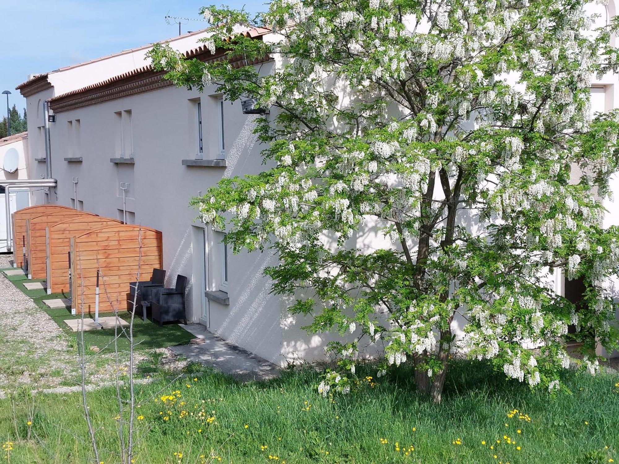 Brit Hotel Bosquet Carcassonne Cite Exterior foto